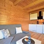 Lodge Letniskowe Marina Grzybowo (West Pomeranian)