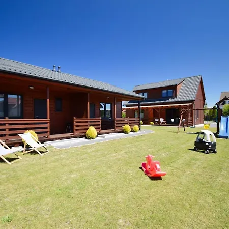 Hytte Letniskowe Marina Grzybowo (West Pomeranian)