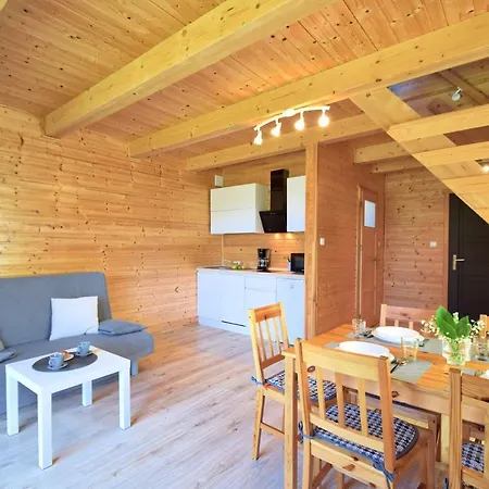 Hytte Letniskowe Marina Grzybowo (West Pomeranian)