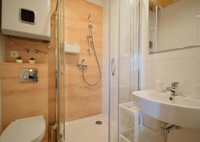 Letniskowe Marina Lodge